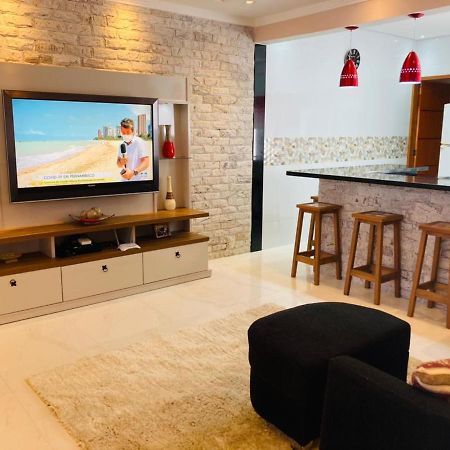 Casa Moderna E Aconchegante Com Opcao De Piscina Aquecida Cobrado A Parte, Ampla Area Gourmet Com Churrasqueira Em Deck Coberto Frente A Piscina, Aconchegante Sala De Estar Com Lareira, Ampla Garagem Para 4 Carros, Casa Pe Na Areia A 50 Metros Da Pra Praia Grande  Exterior foto