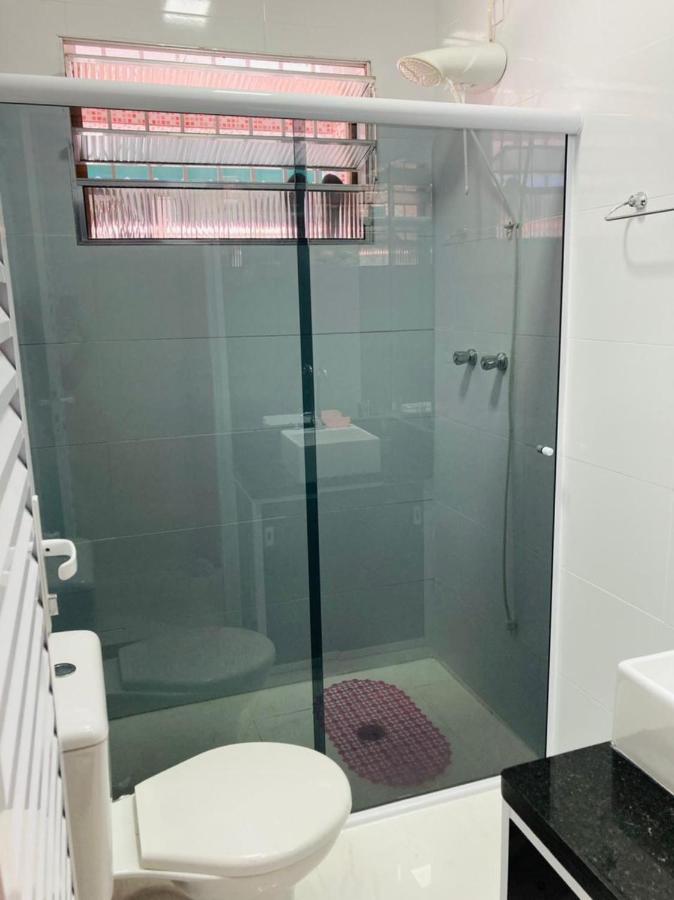 Casa Moderna E Aconchegante Com Opcao De Piscina Aquecida Cobrado A Parte, Ampla Area Gourmet Com Churrasqueira Em Deck Coberto Frente A Piscina, Aconchegante Sala De Estar Com Lareira, Ampla Garagem Para 4 Carros, Casa Pe Na Areia A 50 Metros Da Pra Praia Grande  Exterior foto