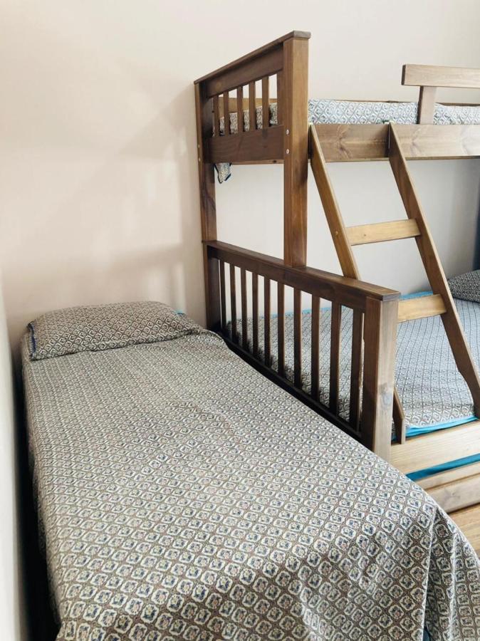 Casa Moderna E Aconchegante Com Opcao De Piscina Aquecida Cobrado A Parte, Ampla Area Gourmet Com Churrasqueira Em Deck Coberto Frente A Piscina, Aconchegante Sala De Estar Com Lareira, Ampla Garagem Para 4 Carros, Casa Pe Na Areia A 50 Metros Da Pra Praia Grande  Exterior foto