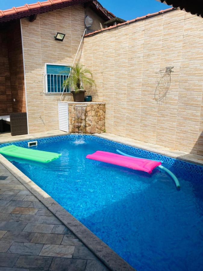 Casa Moderna E Aconchegante Com Opcao De Piscina Aquecida Cobrado A Parte, Ampla Area Gourmet Com Churrasqueira Em Deck Coberto Frente A Piscina, Aconchegante Sala De Estar Com Lareira, Ampla Garagem Para 4 Carros, Casa Pe Na Areia A 50 Metros Da Pra Praia Grande  Exterior foto